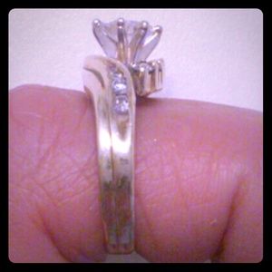 Marquis diamond ring 1cttw